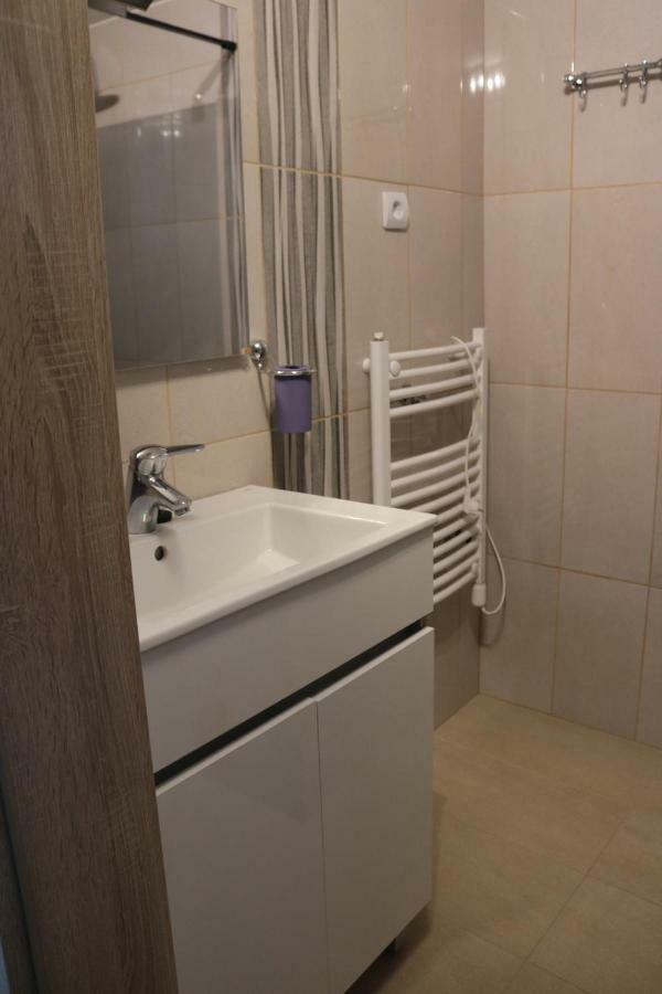 Apartment F6 Osijek Zewnętrze zdjęcie